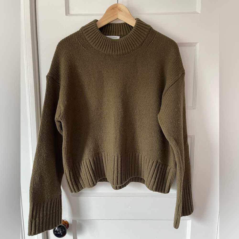 Everlane cropped boxy sweater